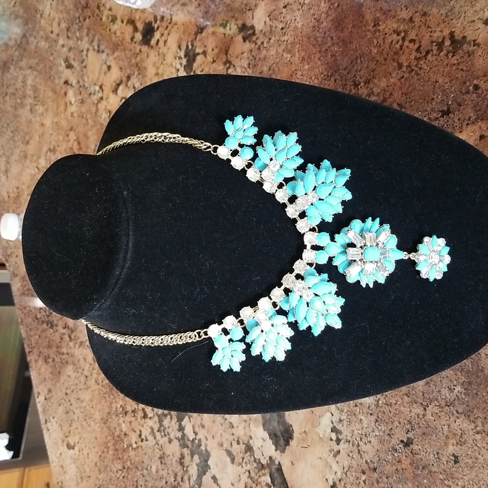 Faux turquoise and rhinestone necklace